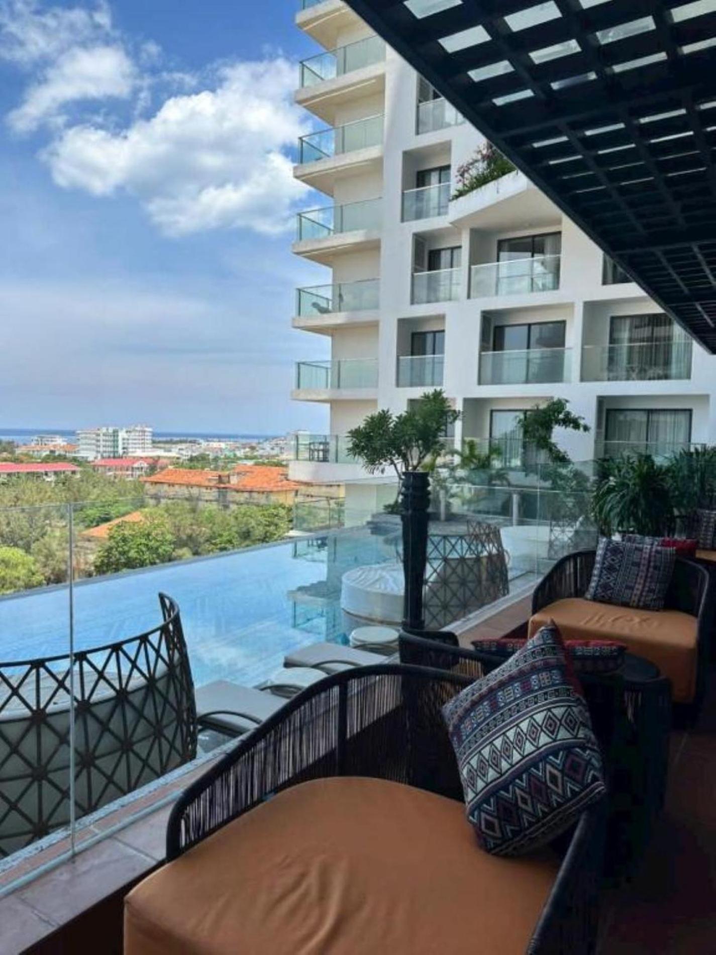 Thy Hung Legacy Hotel Туй Хоа Екстериор снимка