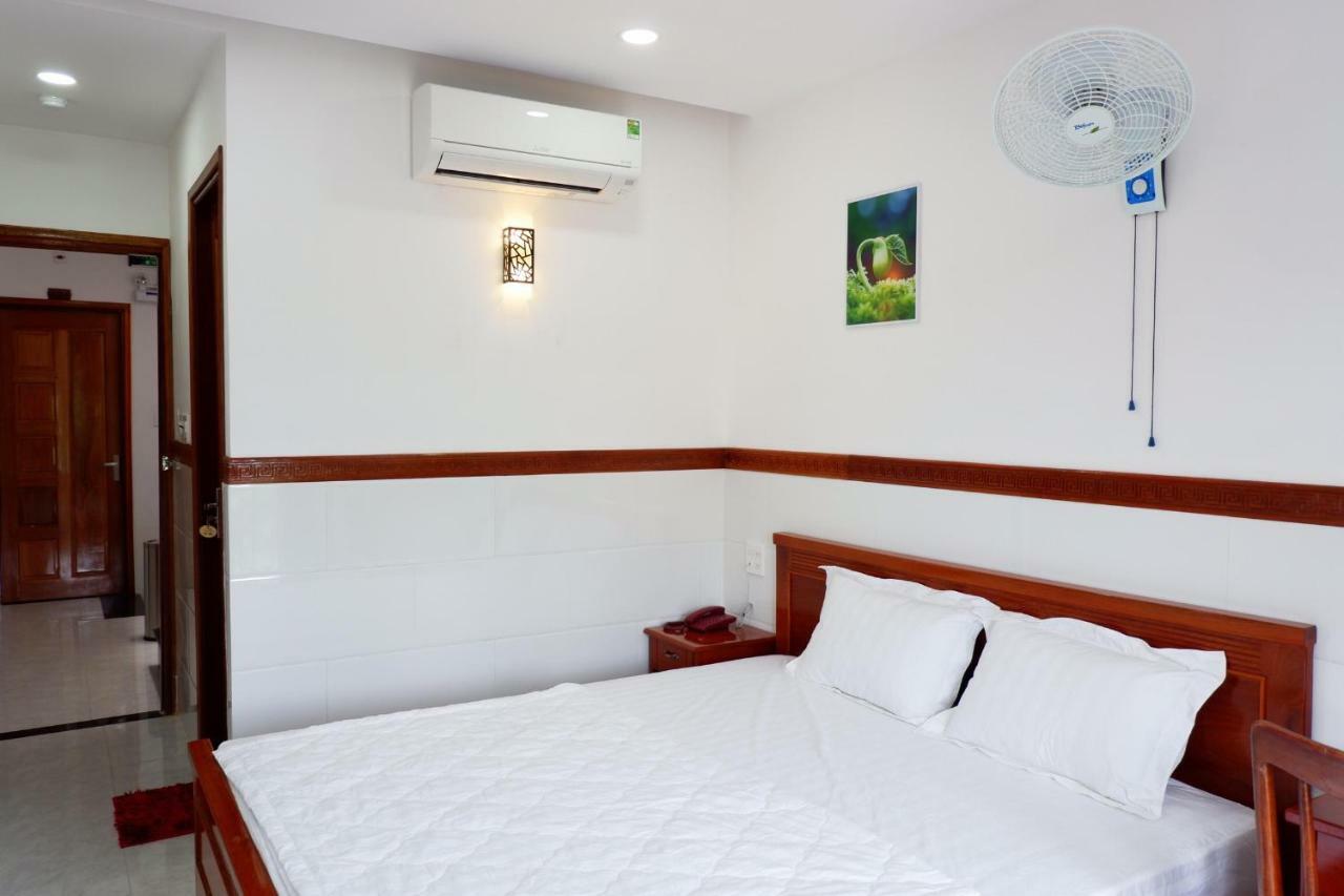 Thy Hung Legacy Hotel Туй Хоа Екстериор снимка