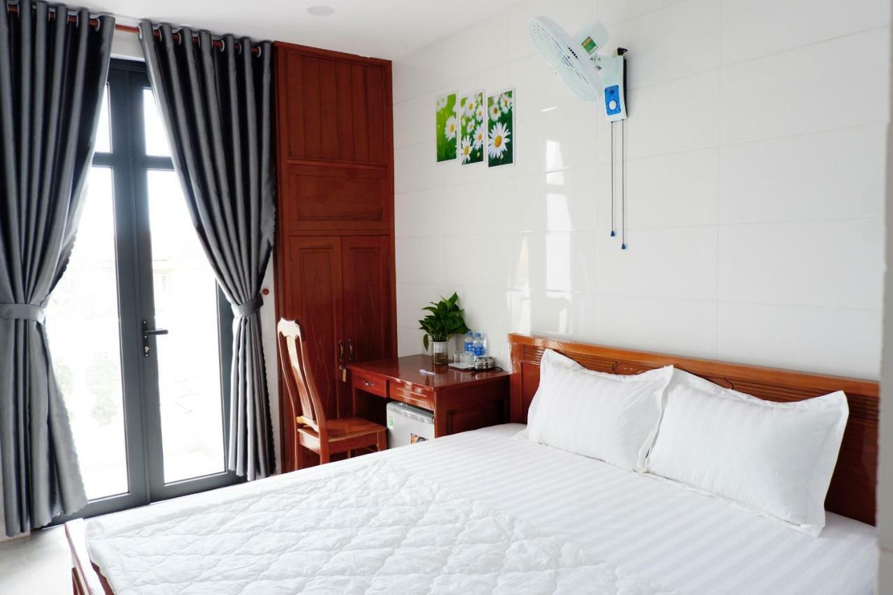 Thy Hung Legacy Hotel Туй Хоа Екстериор снимка