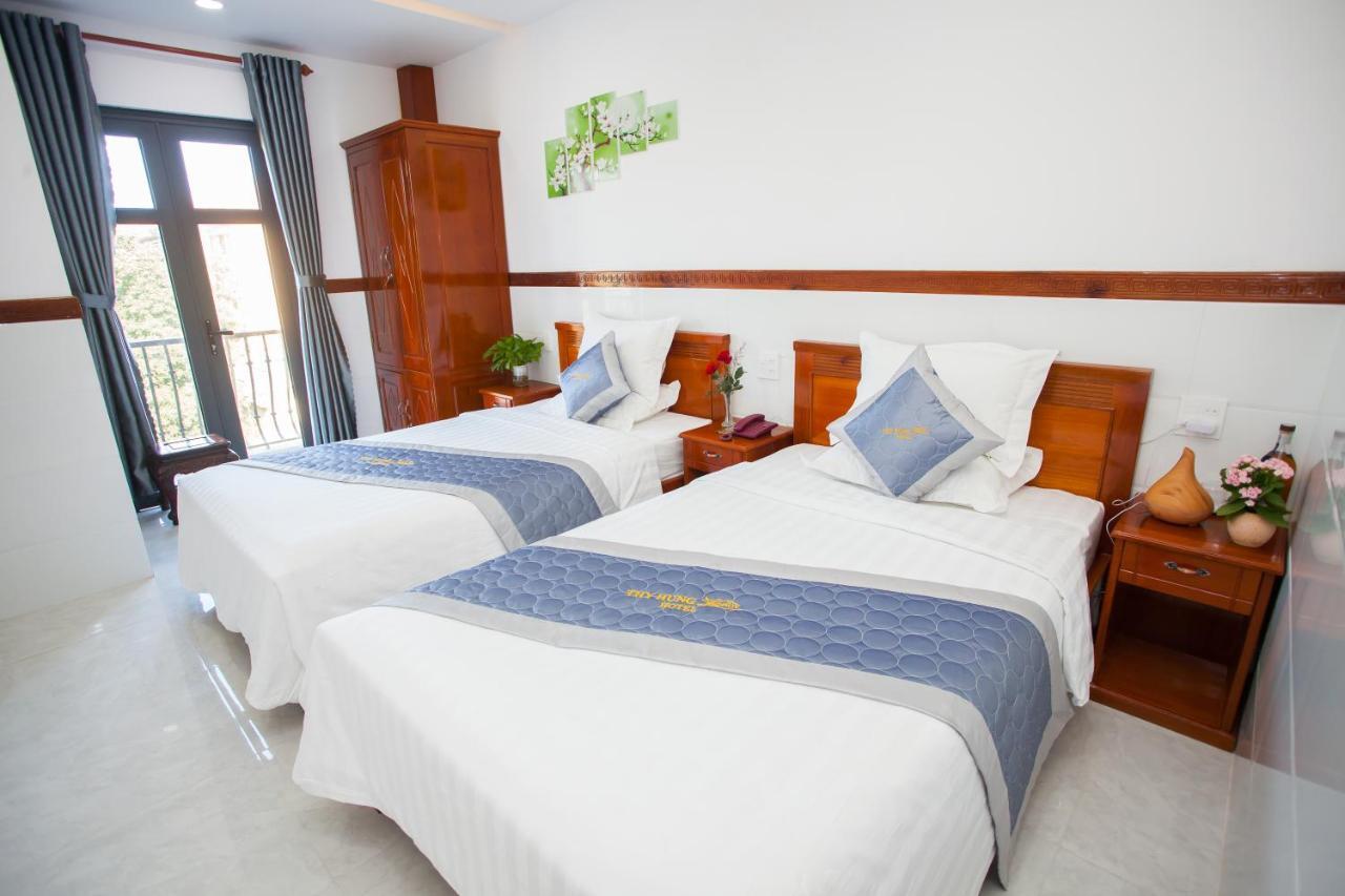 Thy Hung Legacy Hotel Туй Хоа Екстериор снимка