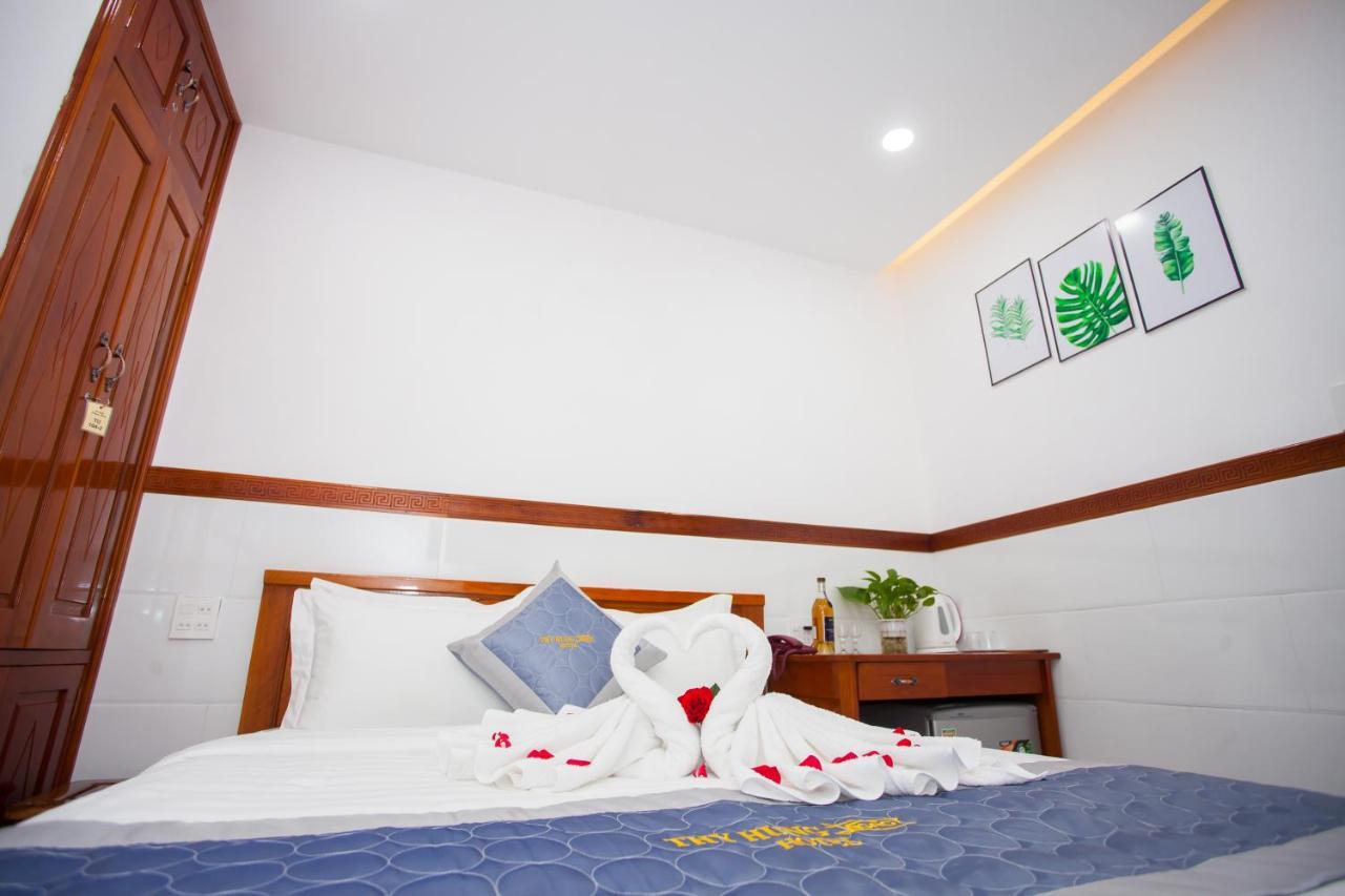Thy Hung Legacy Hotel Туй Хоа Екстериор снимка