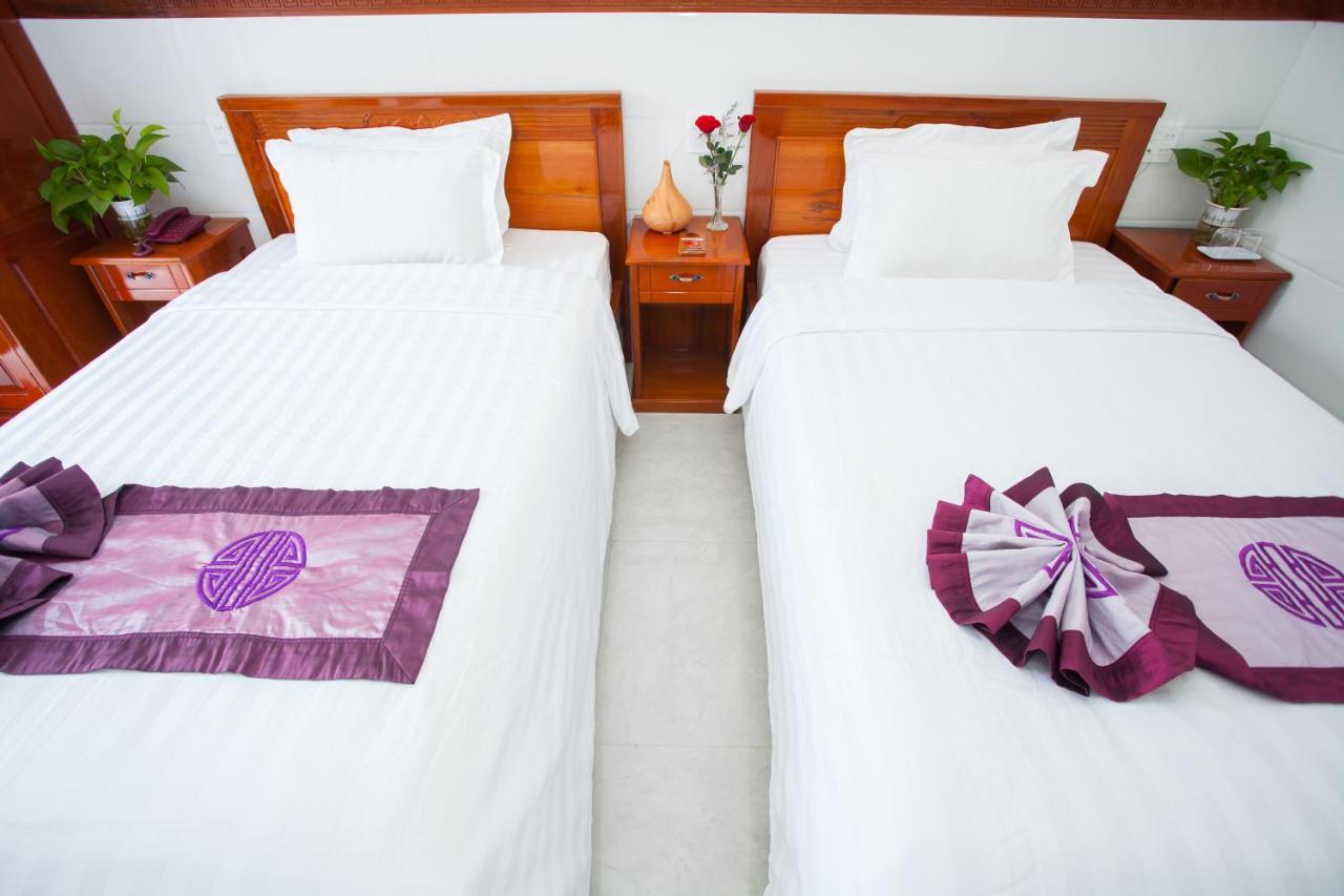 Thy Hung Legacy Hotel Туй Хоа Екстериор снимка