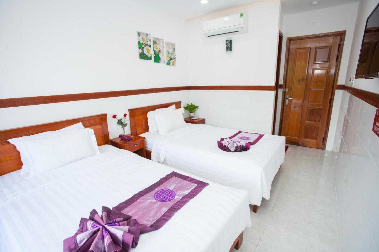 Thy Hung Legacy Hotel Туй Хоа Екстериор снимка